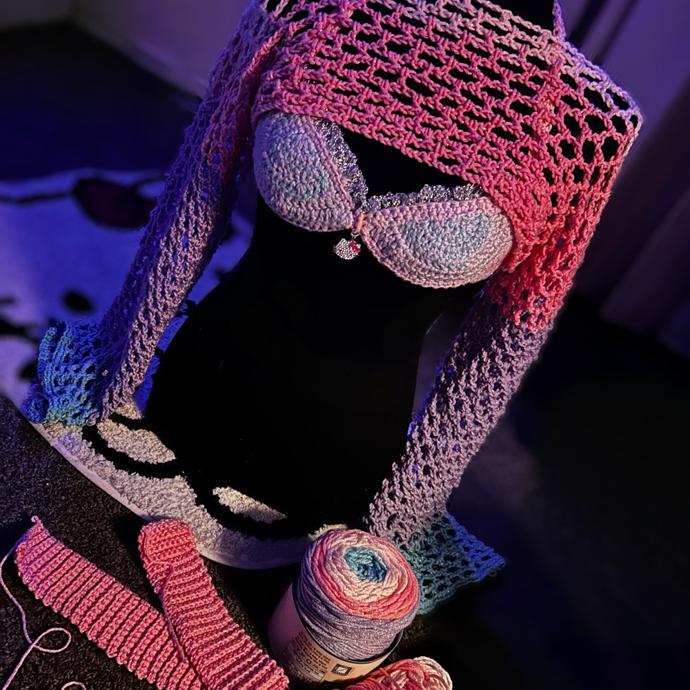 ✨ Hello kitty pastel crochet bra top and matching bolero